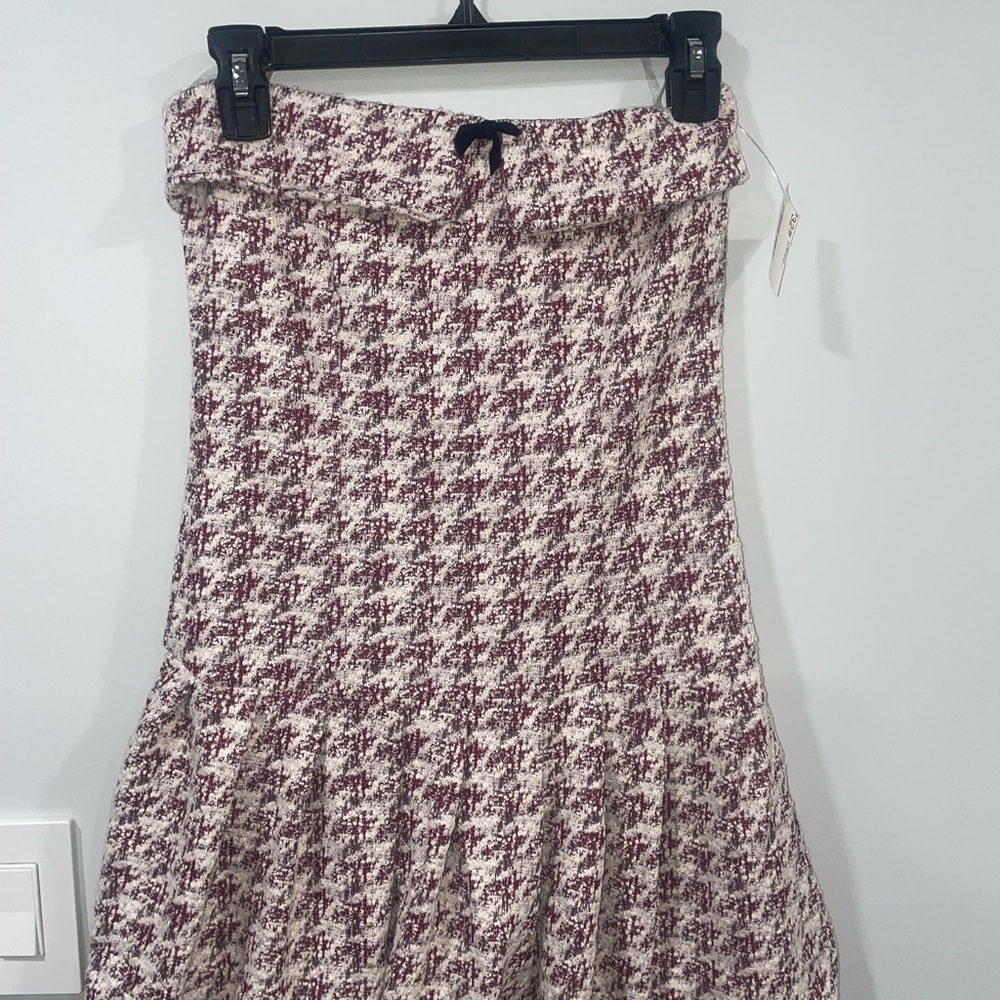 Elegant Tweed Strapless Puffy Pleated Dress in Burgundy and White